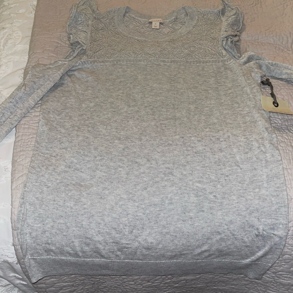 Beautiful top! Never worn